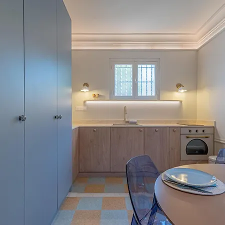 Avec Terrasse - A Pied Appartement