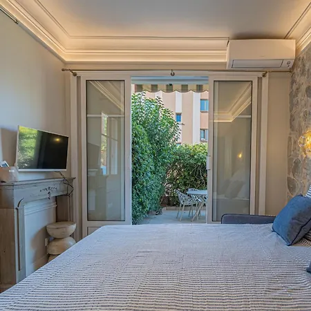 Appartement Avec Terrasse - A Pied *